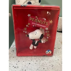 New Kurt Adler, snoopy peanuts, collectible, ornament